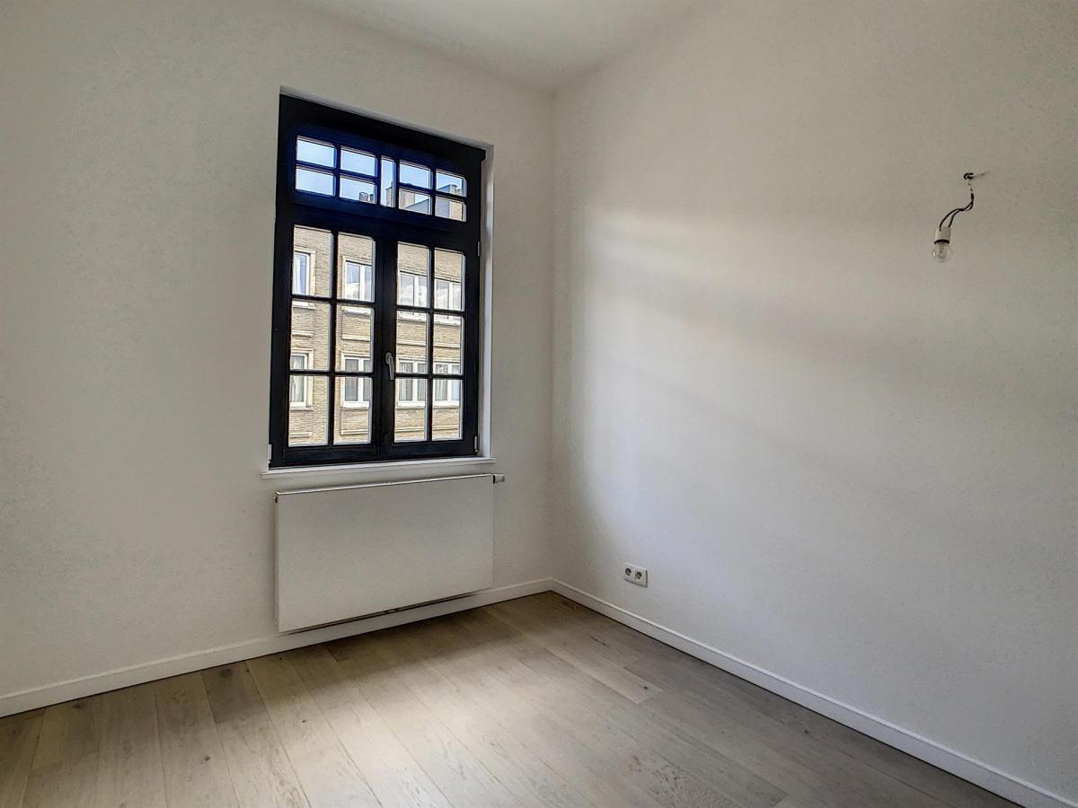 Boondael : Superbe appartement remis à neuf + terrasse