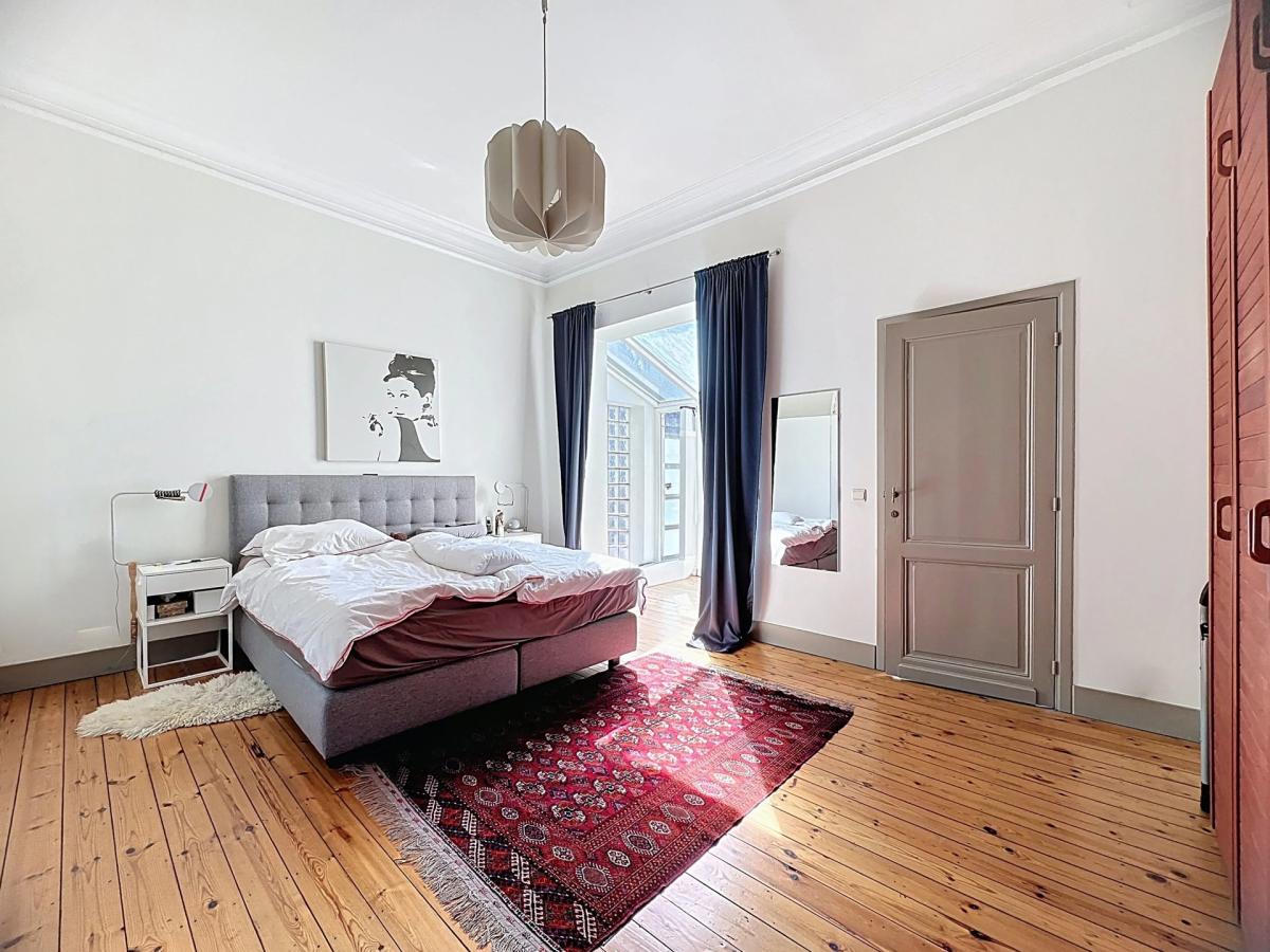 Cinquantenaire : Magnifique maison de maître 4 chambres