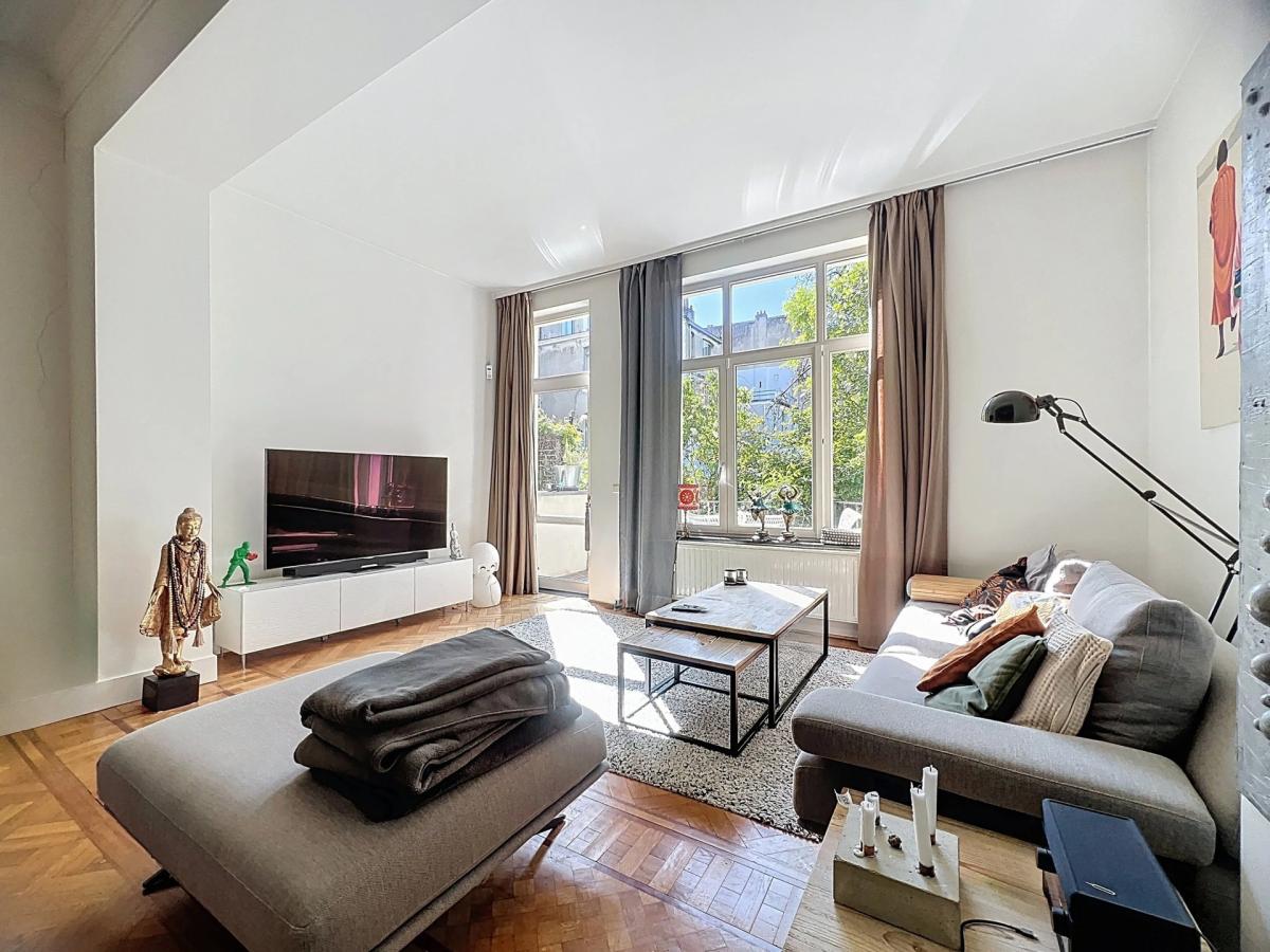 Cinquantenaire : Magnifique maison de maître 4 chambres