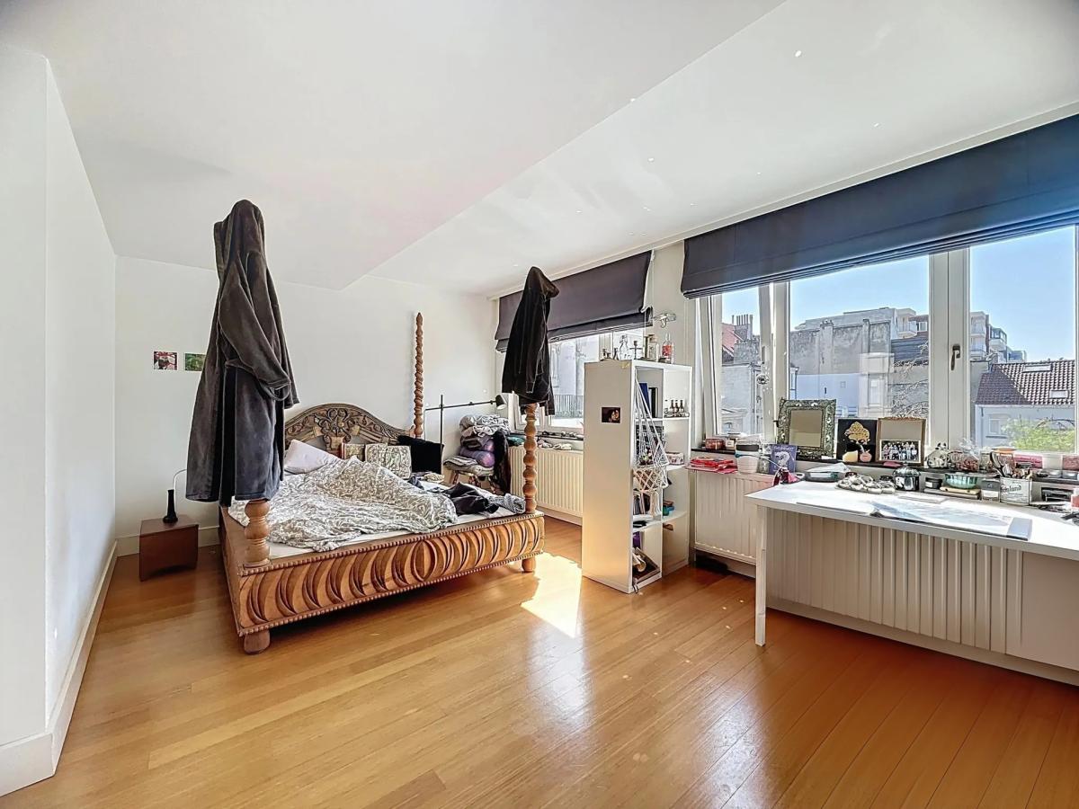 Cinquantenaire : Magnifique maison de maître 4 chambres