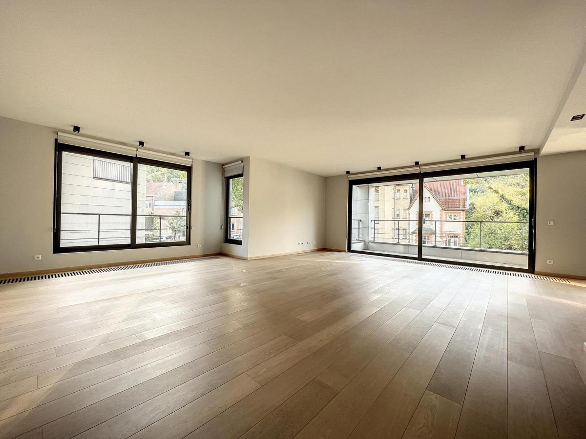 Magnifique appartement 2 chambres+ terrasses + box garage