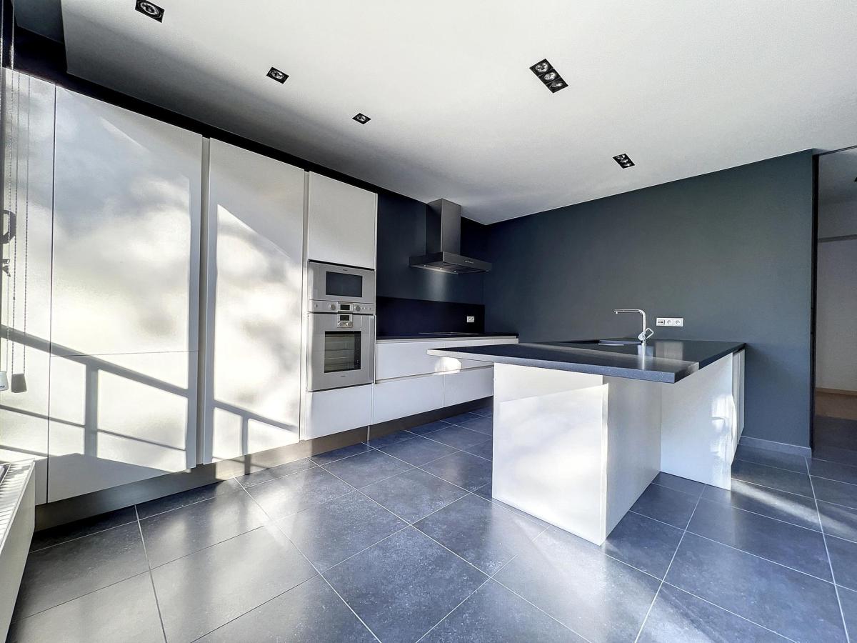Magnifique appartement 2 chambres+ terrasses + box garage