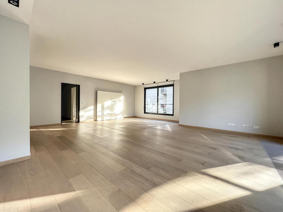 Magnifique appartement 2 chambres+ terrasses + box garage