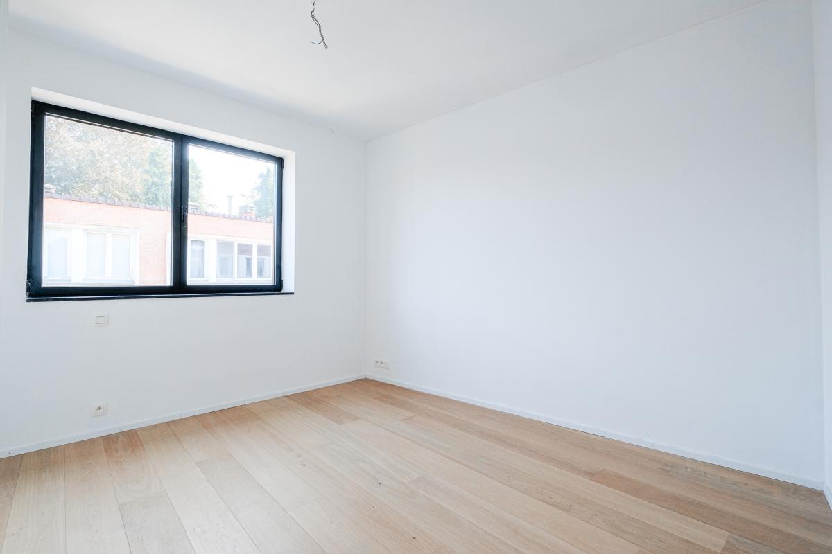 Calevoet ,maison neuve 3ch.+- 186m², jardin , garage.