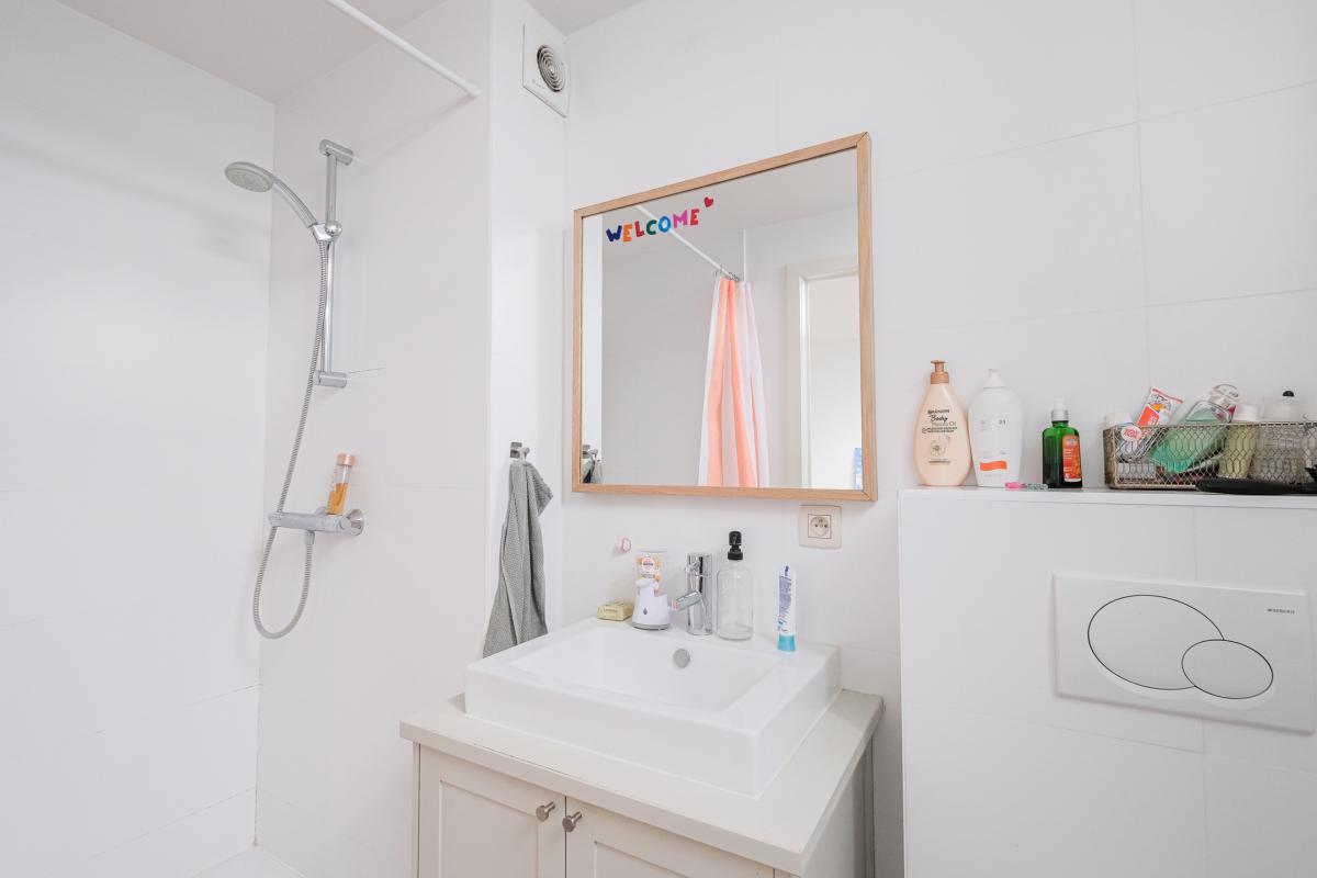 Châtelain:  Magnifique duplex rez-de-chaussée avec jardin