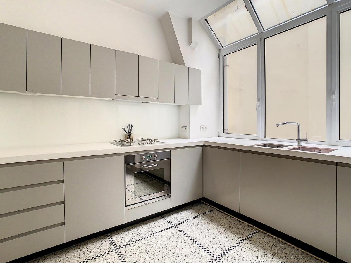 JB Meunier : Bel appartement de caractère de 2 chambres