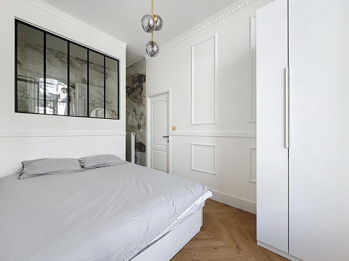 Louise/Etangs Ixelles : Superbe appartement 1 CH. meublé