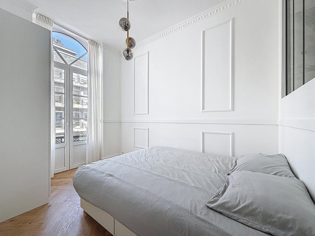Louise/Etangs Ixelles : Superbe appartement 1 CH. meublé