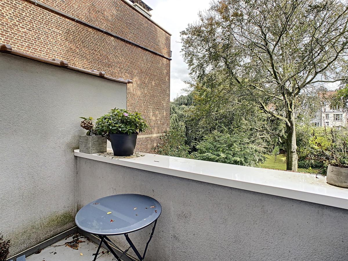 Proximité Place Brugmann : Magnifique appartement + terrasse