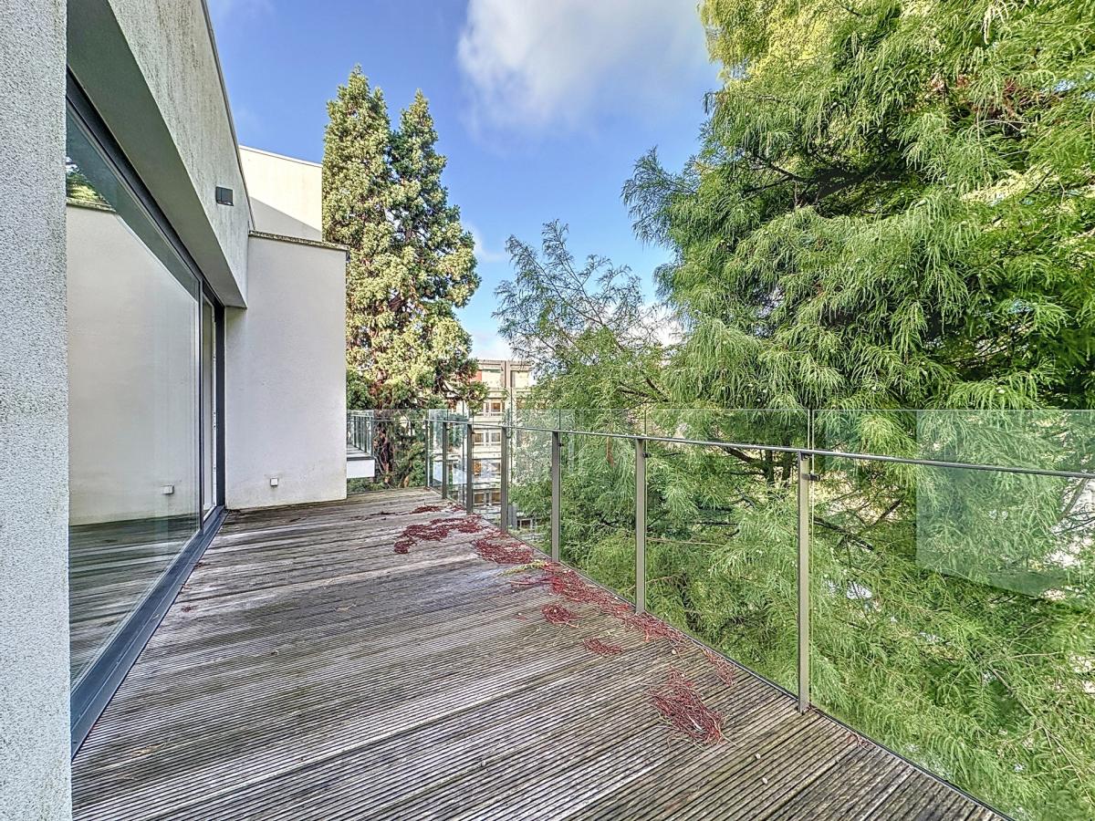 Parc Wansart : Superbe appartement 2 chambres + terrasse