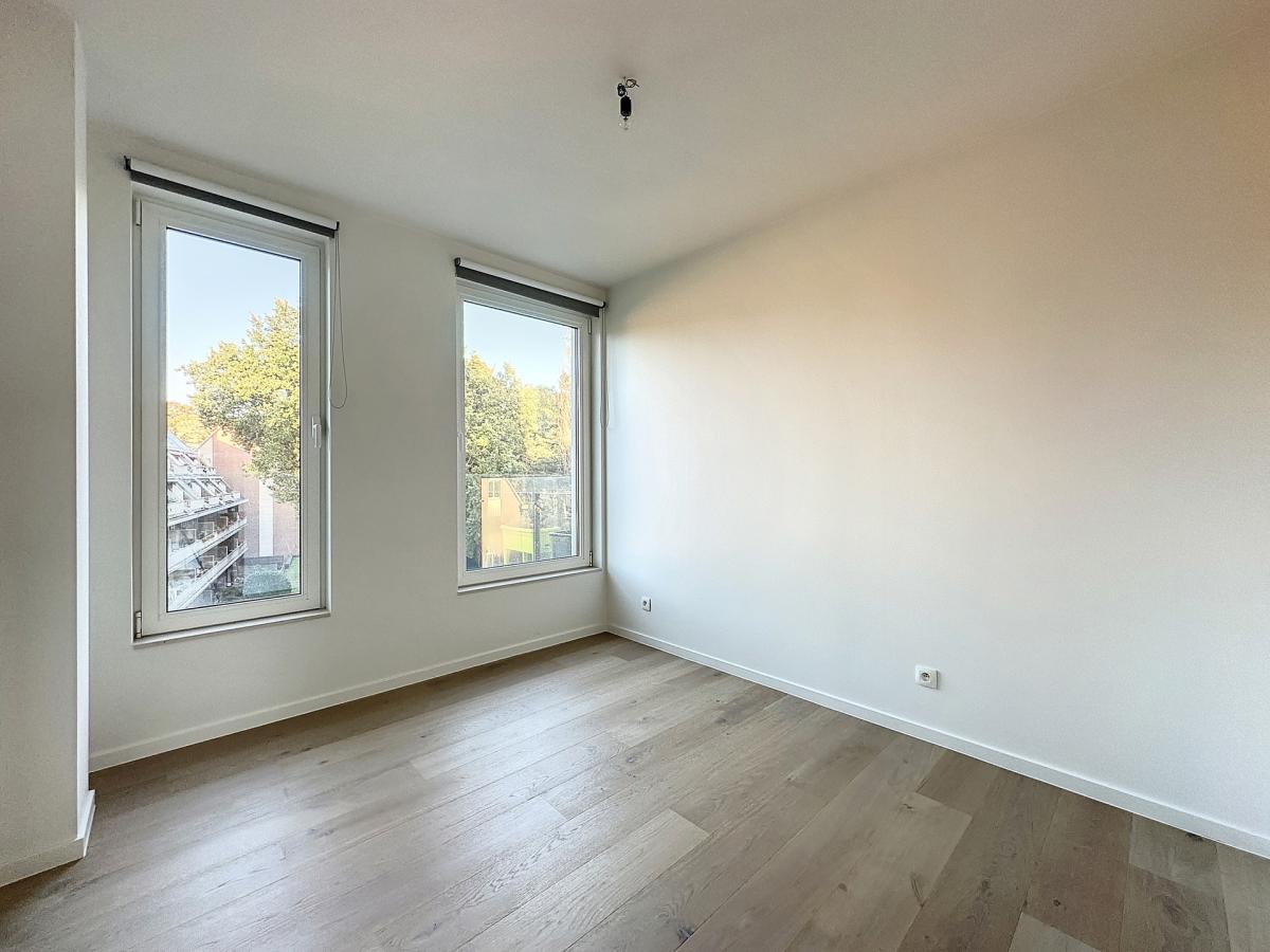 Parc Wansart : Superbe appartement 2 chambres + terrasse