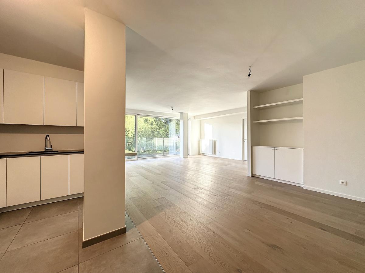 Parc Wansart : Superbe appartement 2 chambres + terrasse