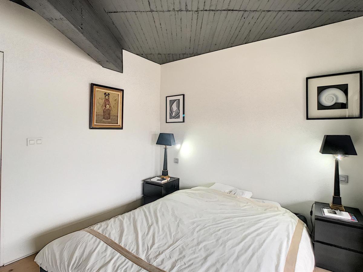 Saint-Gilles : Magnifique loft en parfait état + terrasse