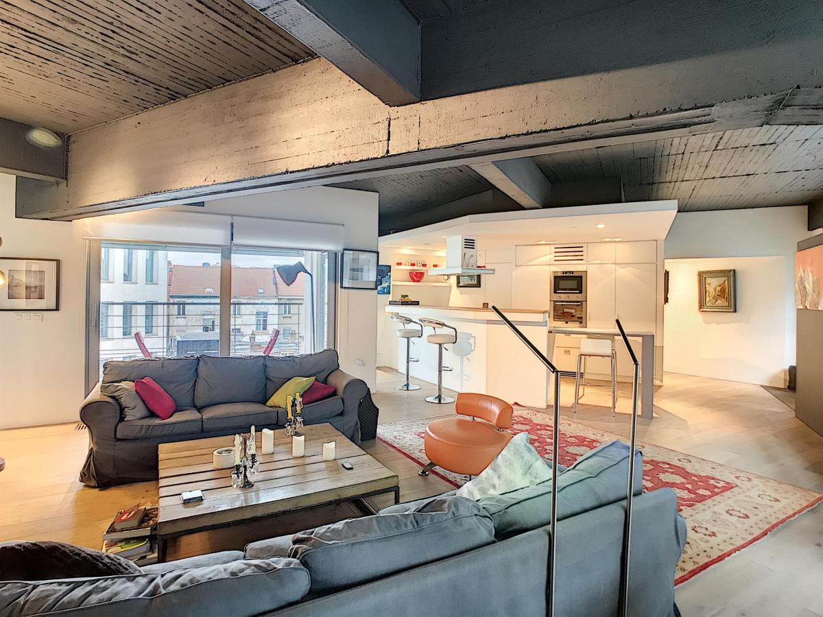 Saint-Gilles : Magnifique loft en parfait état + terrasse