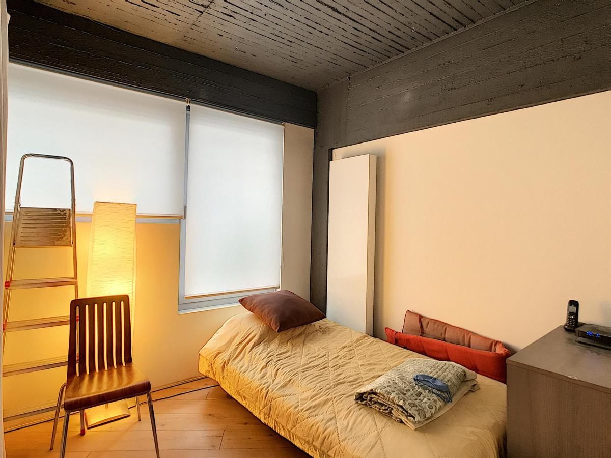 Saint-Gilles : Magnifique loft en parfait état + terrasse