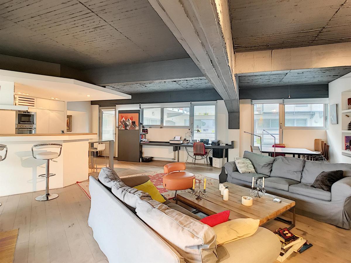 Saint-Gilles : Magnifique loft en parfait état + terrasse