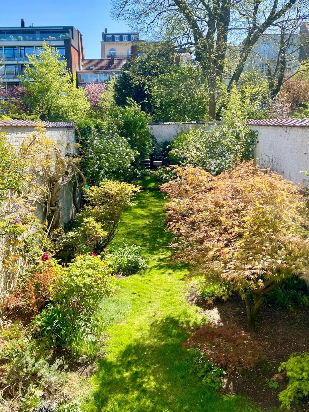 Brugmann/Darwin : magnifique duplex 2 chbres + jardin