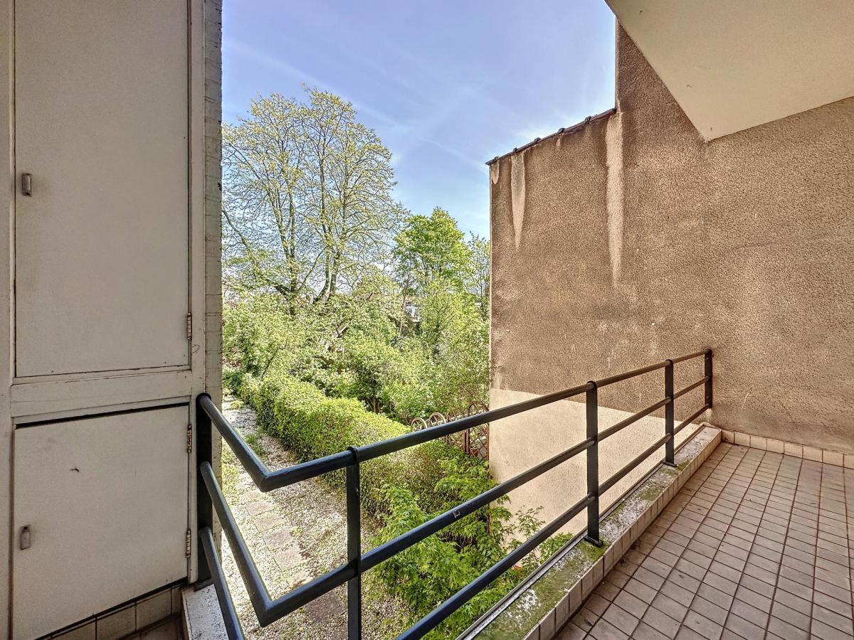 Churchill : Somptueux appartement remis à neuf + terrasses