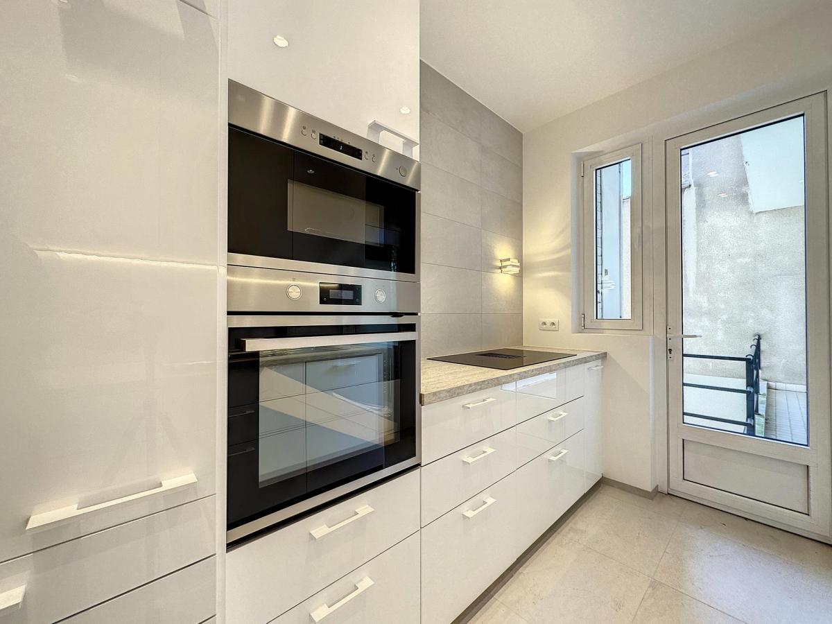 Churchill : Somptueux appartement remis à neuf + terrasses