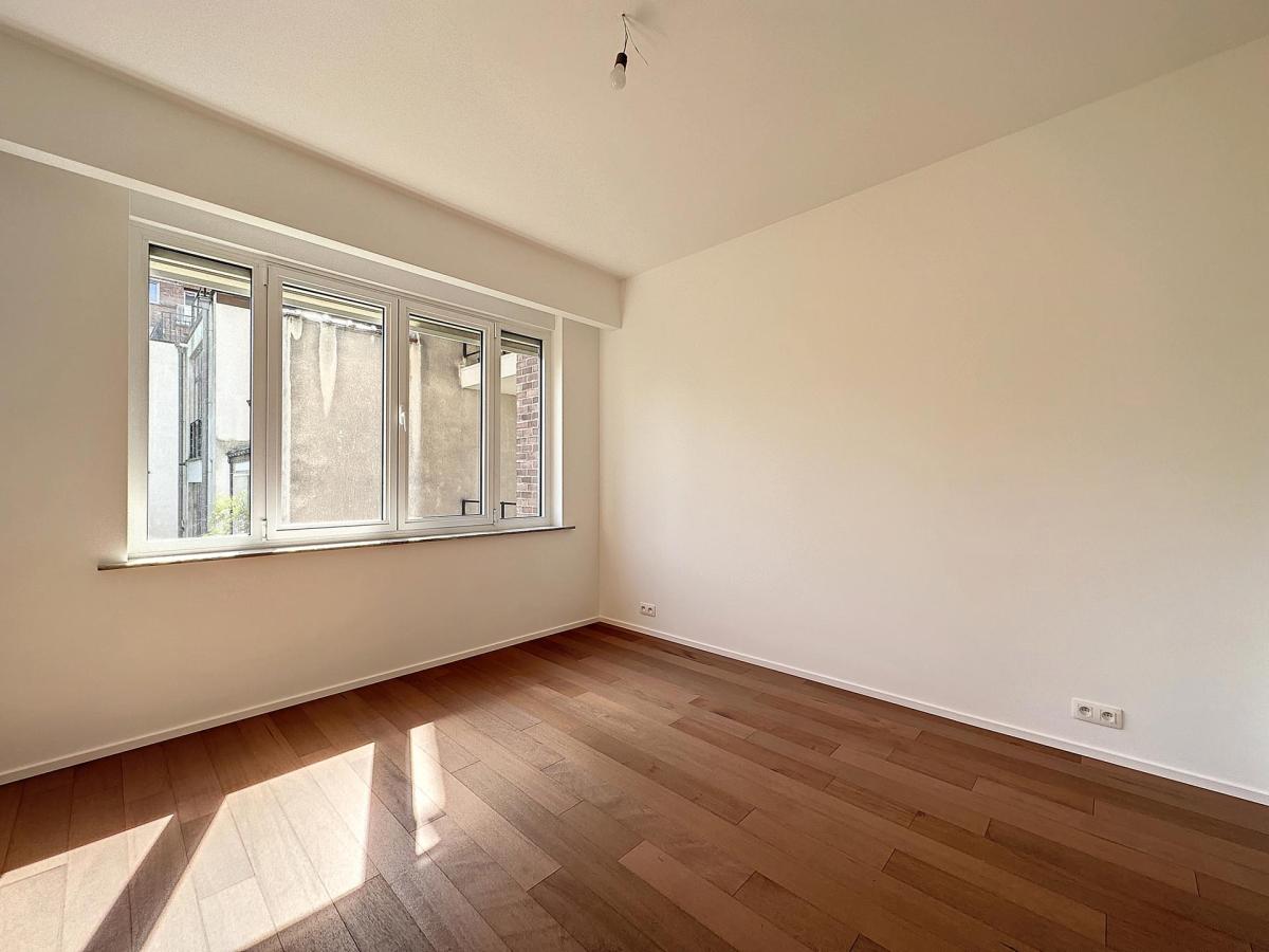 Churchill : Somptueux appartement remis à neuf + terrasses