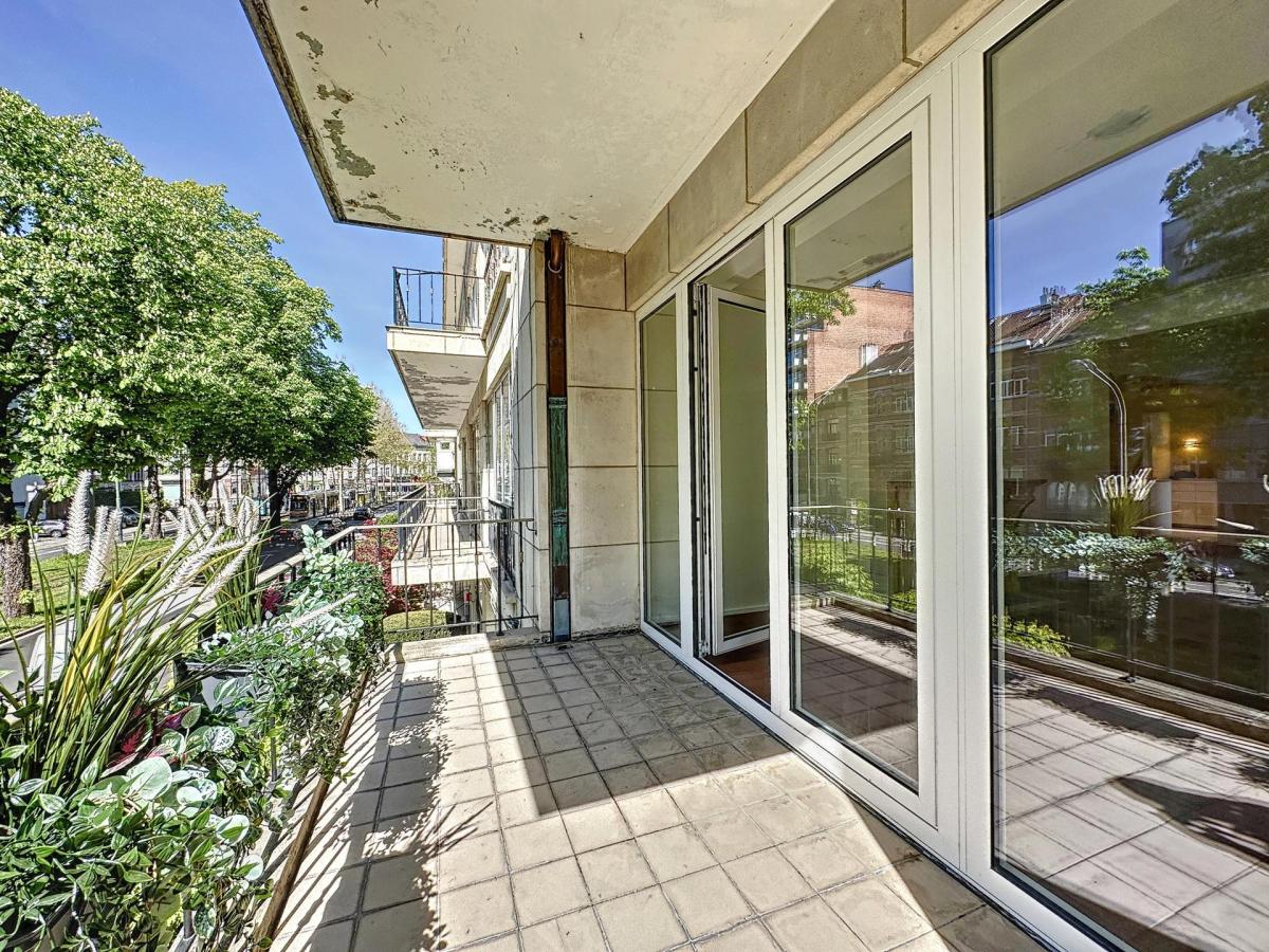 Churchill : Somptueux appartement remis à neuf + terrasses