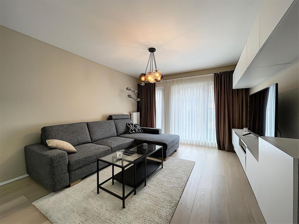 King Charles/Charleroi : Bel appartement 1 ch meublé 