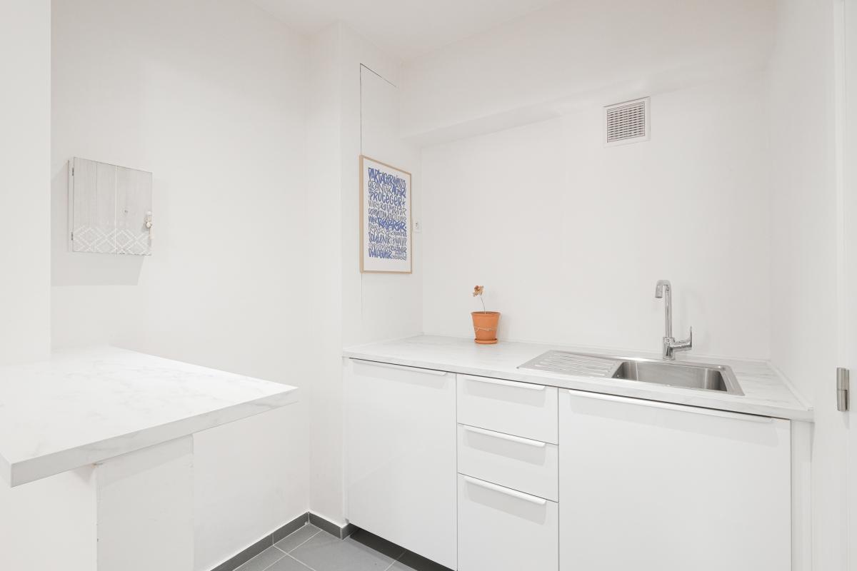  Brugmann Messidor : Rdc 2 chambres + bureau, usage prof lib
