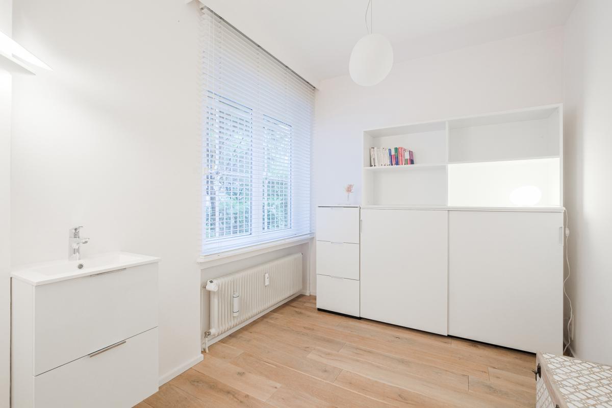  Brugmann Messidor : Rdc 2 chambres + bureau, usage prof lib