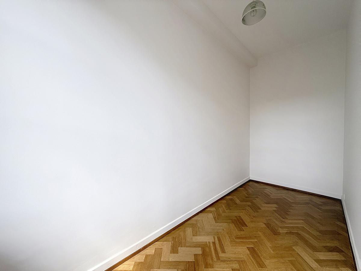 Legrand : Bel appartement rénové de 2 chambres + terrasse