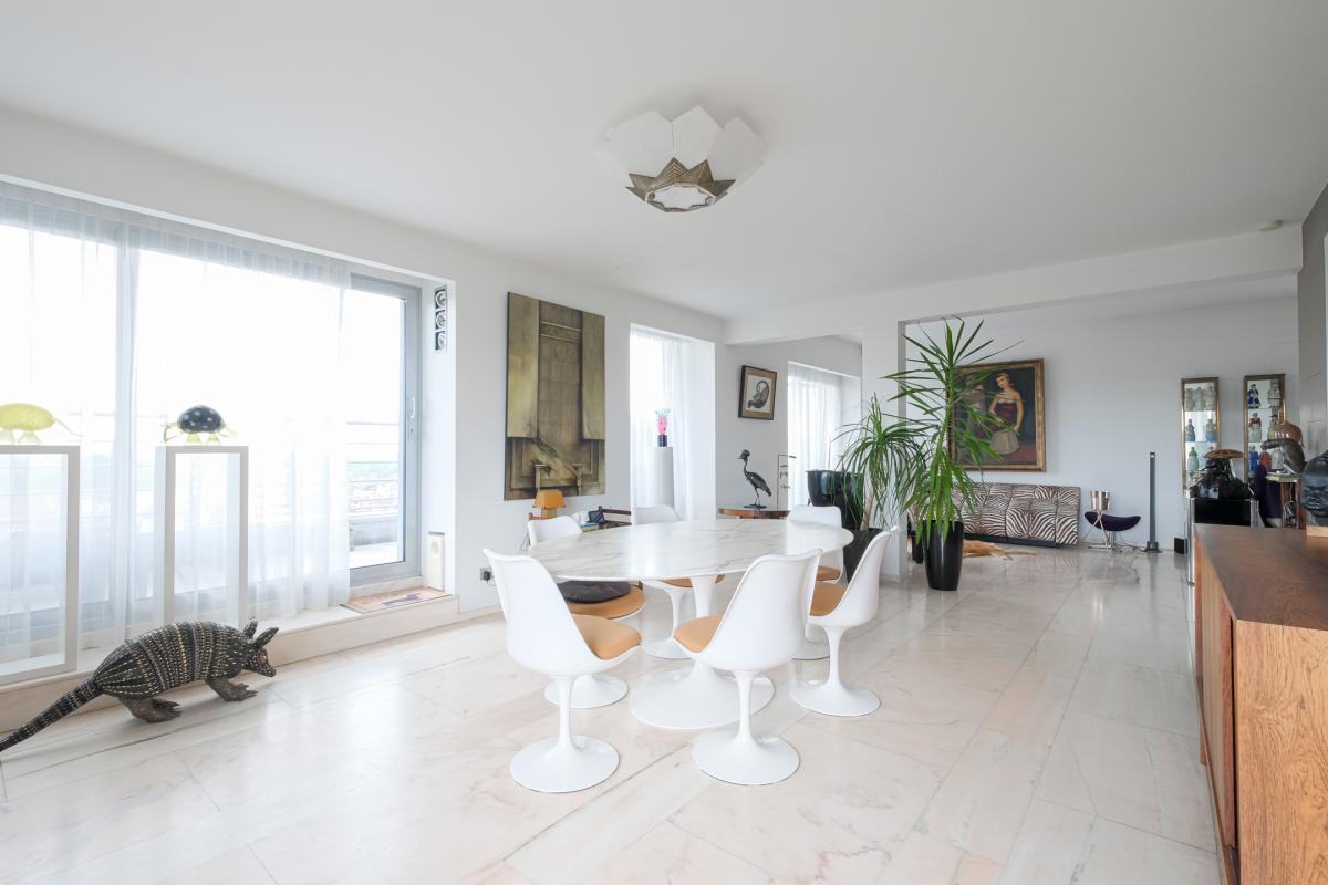 Brugmann : Magnifique duplex penthouse 5 chambres + garage