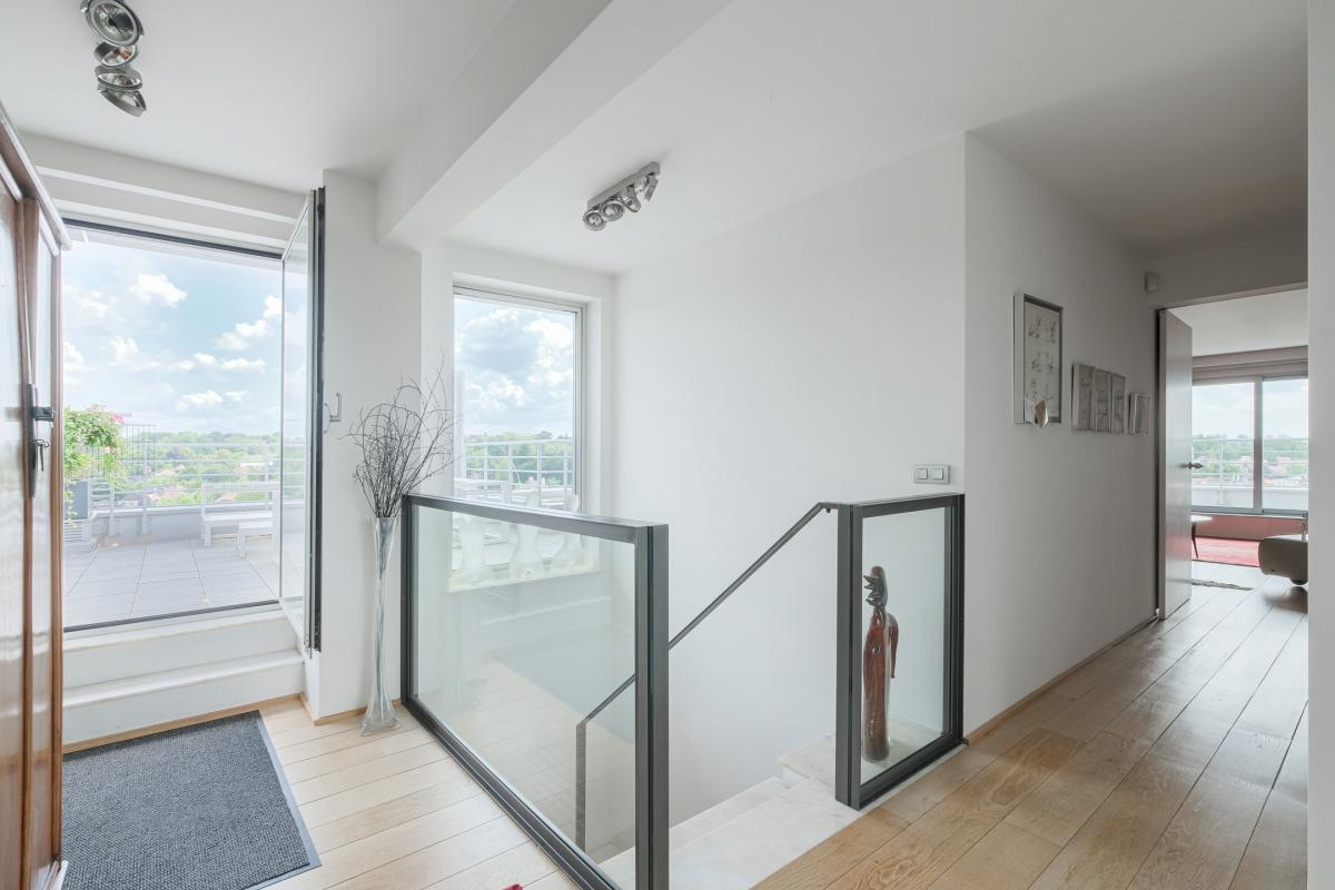 Brugmann : Magnifique duplex penthouse 5 chambres + garage