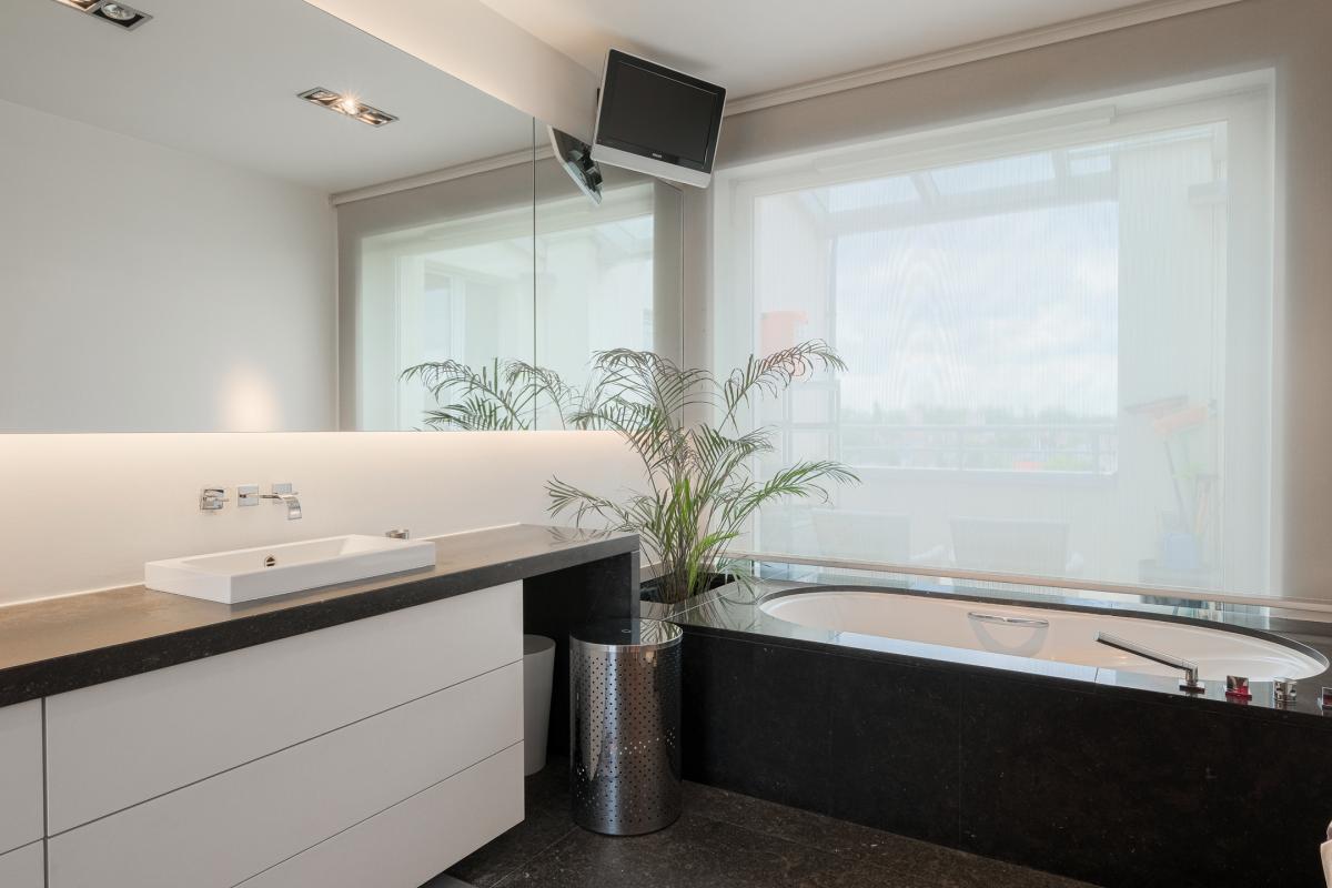 Brugmann : Magnifique duplex penthouse 5 chambres + garage