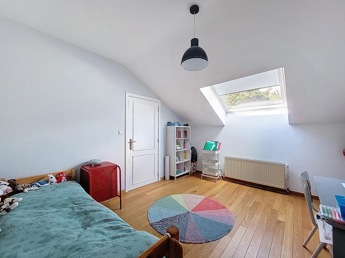 Lycée Français/Parc du Wolvendael : Jolie maison 4 chambres.