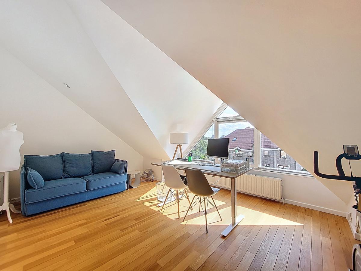 Lycée Français/Parc du Wolvendael : Jolie maison 4 chambres.