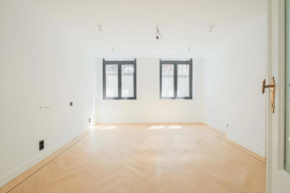 Quartier Européen : Somptueux duplex 3 chambres avec jardin 