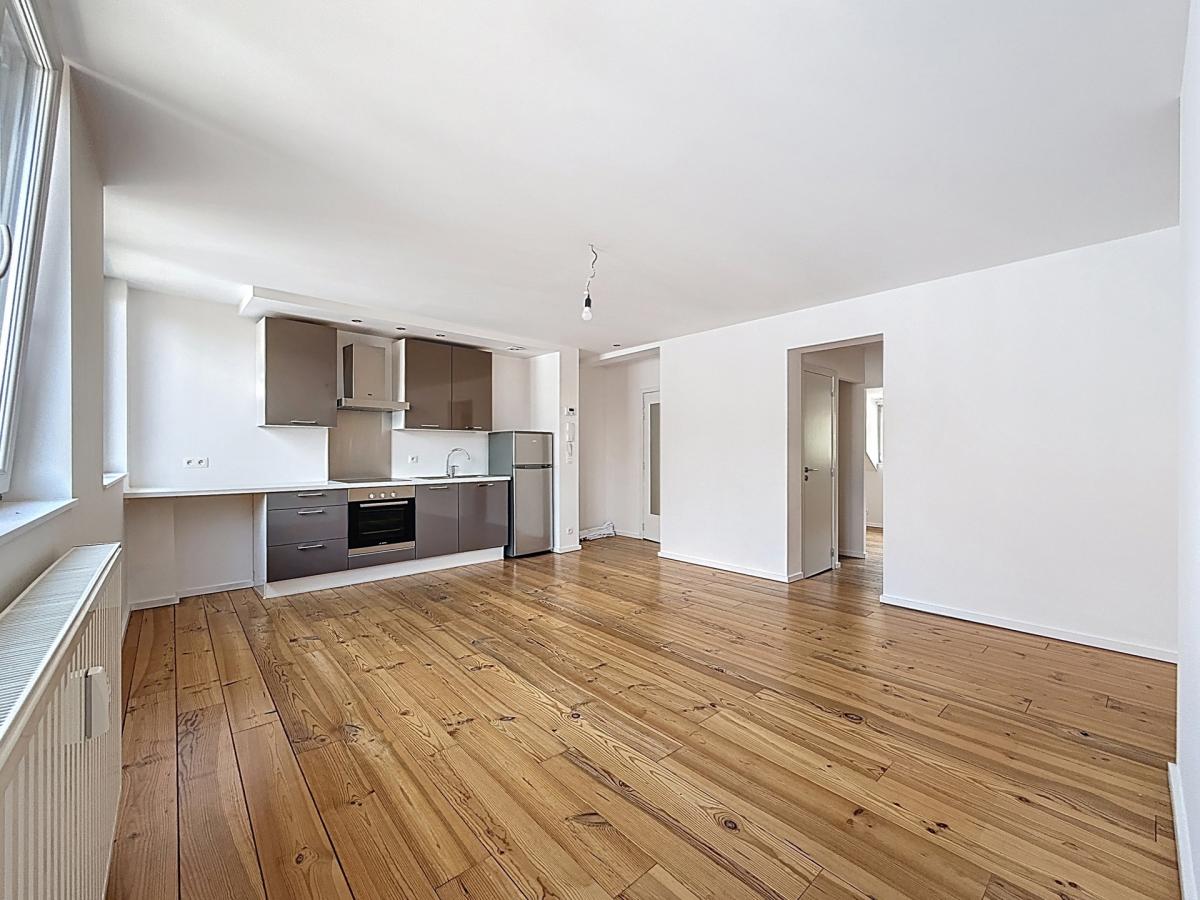 Place Flagey : Bel appartement 1 chambre