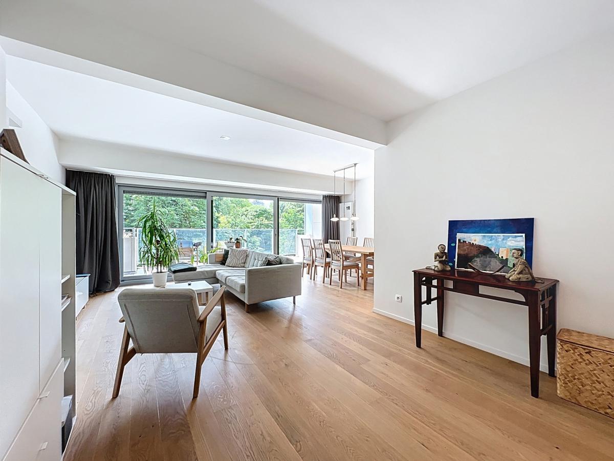 Quartier Européen : Bel appartement 2 chambres avec terrasse