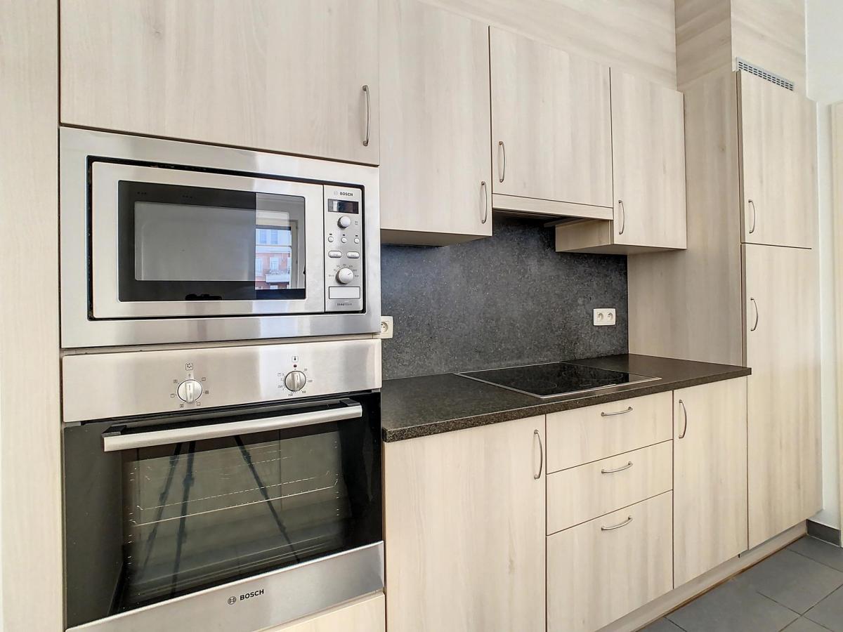 Brugmann Court : Superbe appartement + terrasse + parking