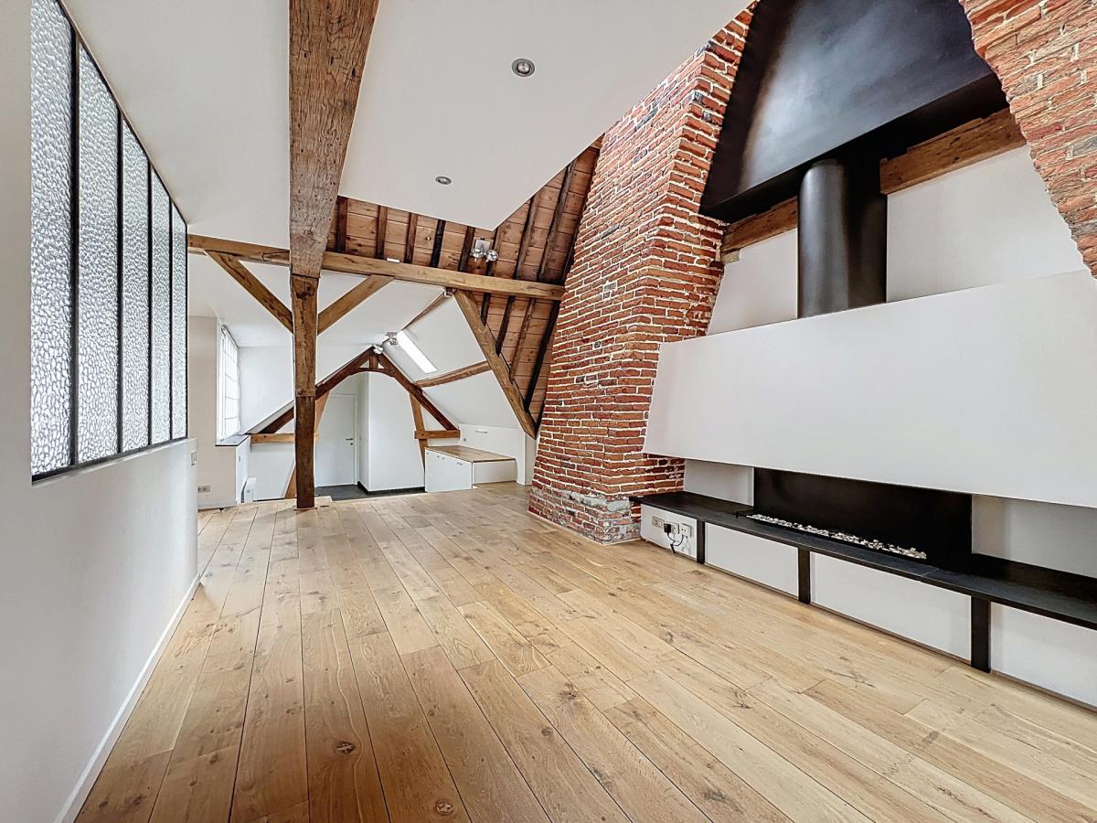 Saint-Catherine : Charmant appartement 2 chambres 
