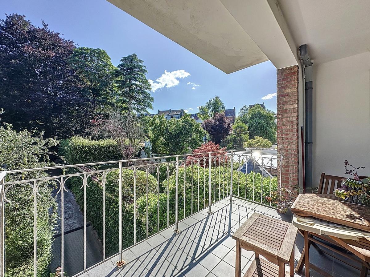 Molière : Bel appartement de 3 chambres avec terrasse 