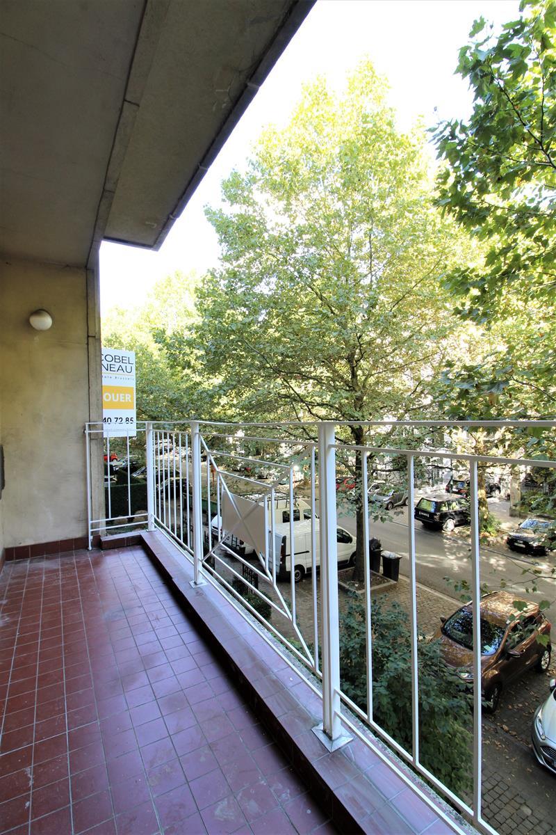 Molière : Bel appartement de 3 chambres avec terrasse 