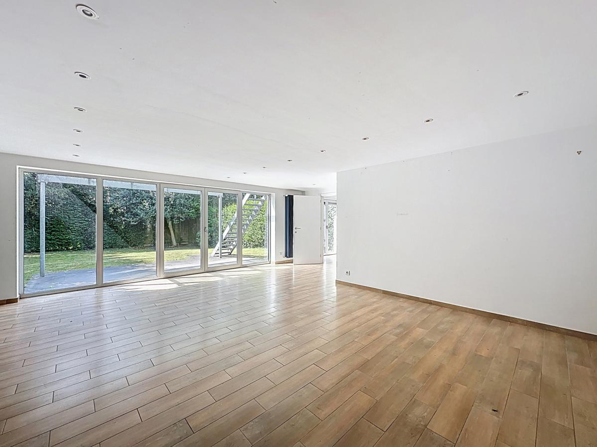 Cavell/Errera : Belle maison de 7 chambres + jardin