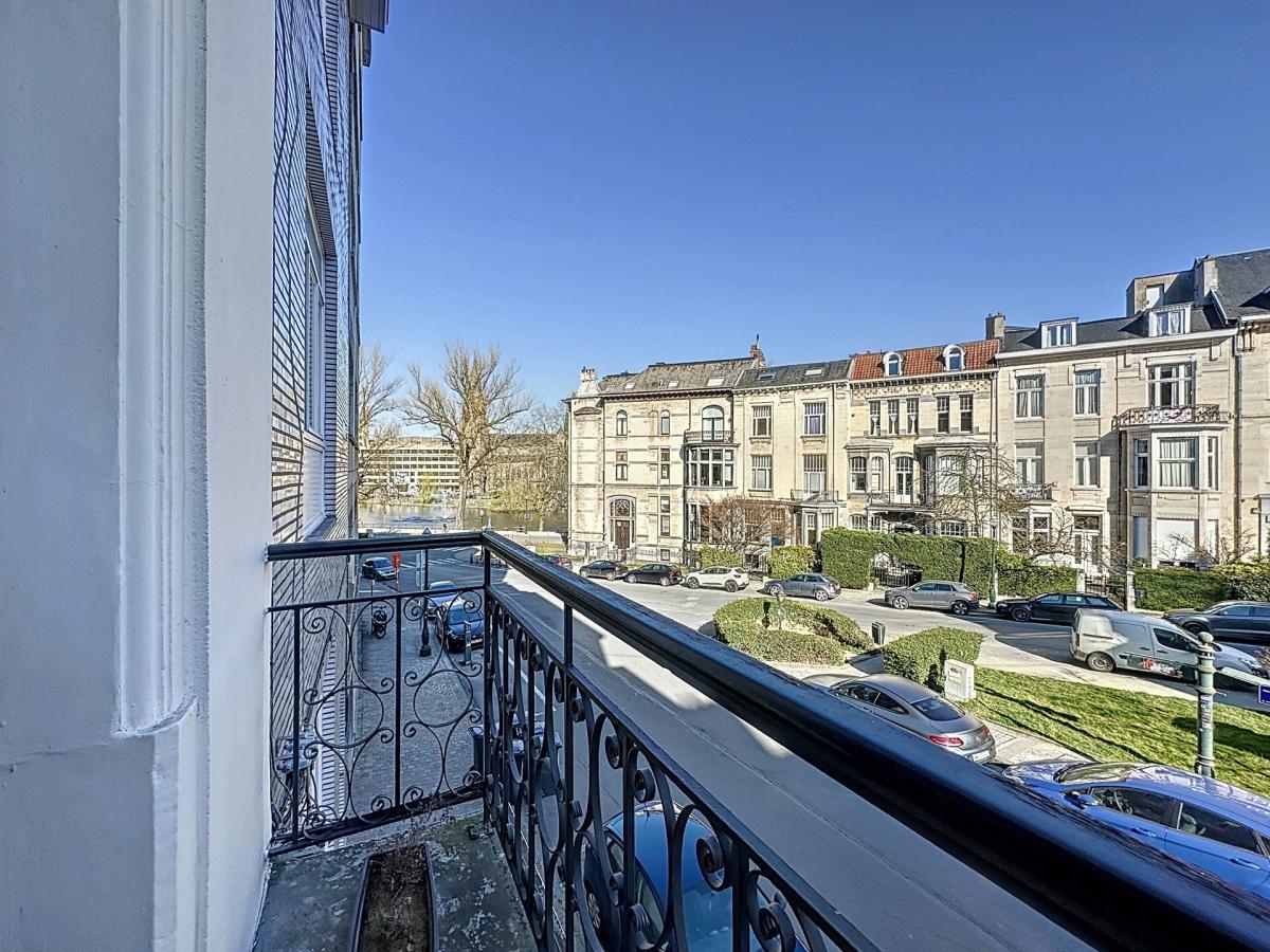 Etangs d'Ixelles : Magnifique appartement 2 chambres +balcon