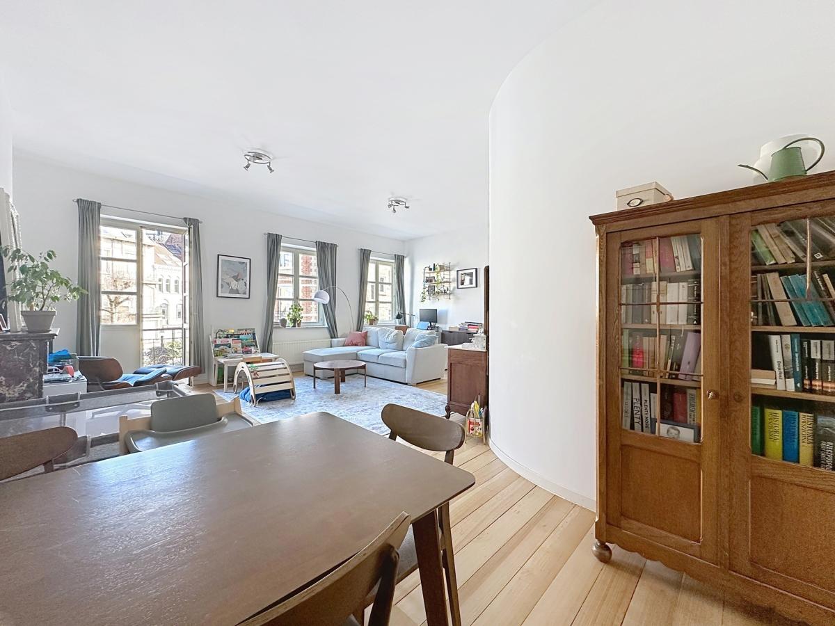Etangs d'Ixelles : Magnifique appartement 2 chambres +balcon