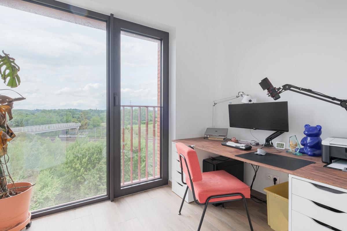Magnifique penthouse neuf à proximité d'Erasme