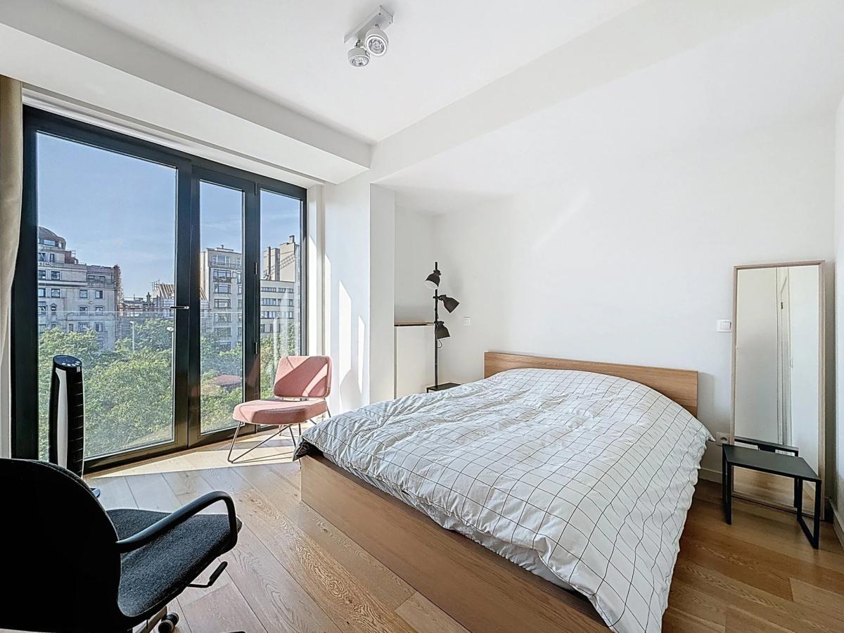 Boulevard de Waterloo : Magnifique appartement meublé 