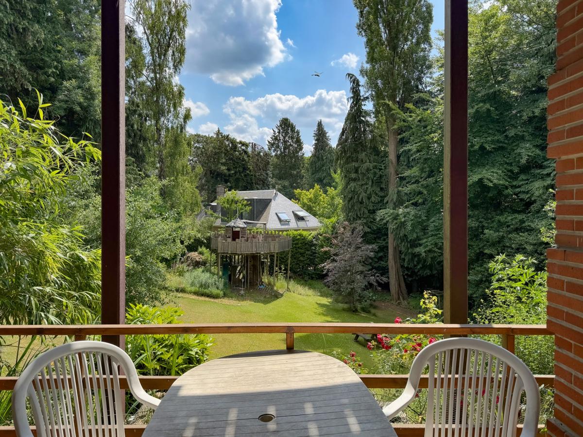 Béchet: magnifique villa, jardin sud, 2 garages, PEB B