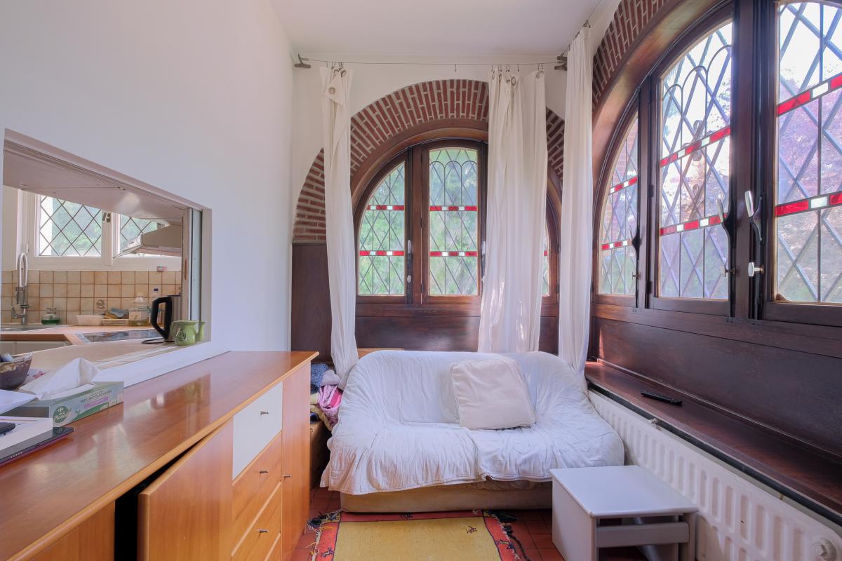 Béchet: magnifique villa, jardin sud, 2 garages, PEB B