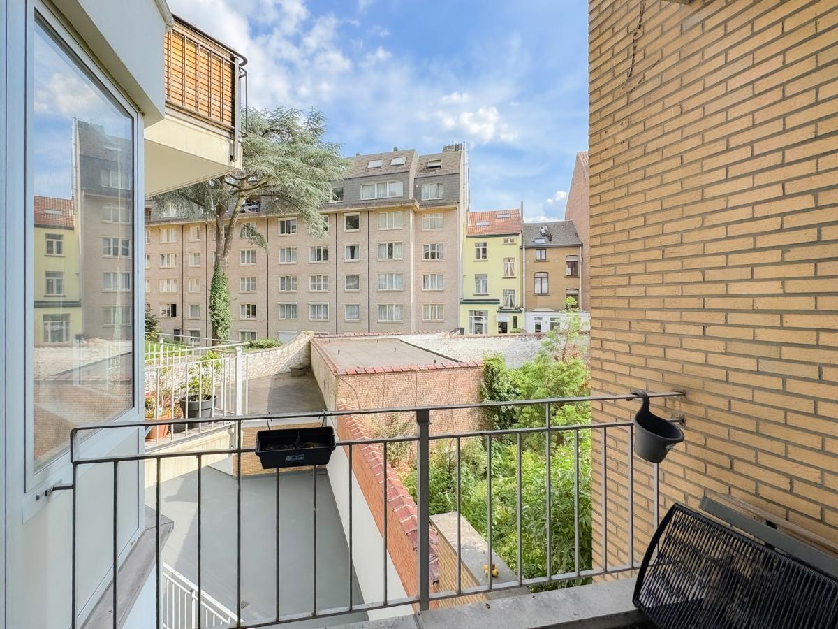 Cinquantenaire - Appartement 3 chambres avec terrasses.