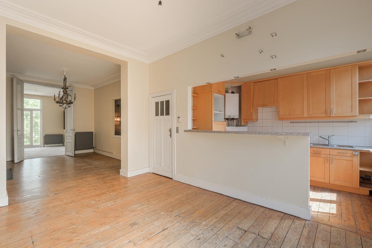 Lepoutre : Penthouse duplex 2 chambres, bureau + terrasses